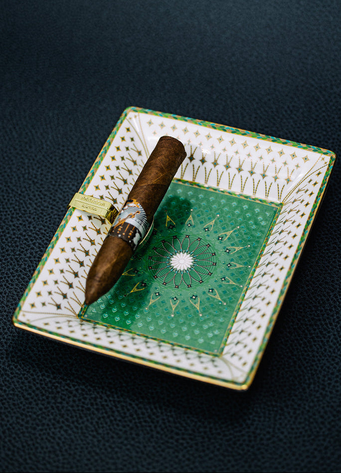 PORCELAIN TRAYS